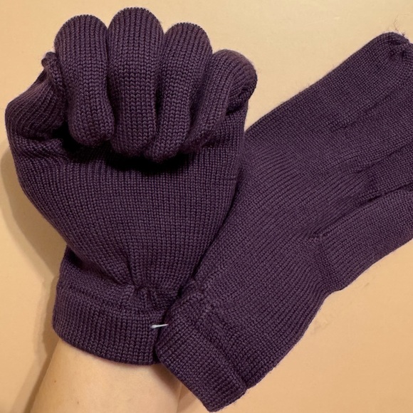 Lafayette 148 NY Wool Purple Gloves - Picture 3 of 8
